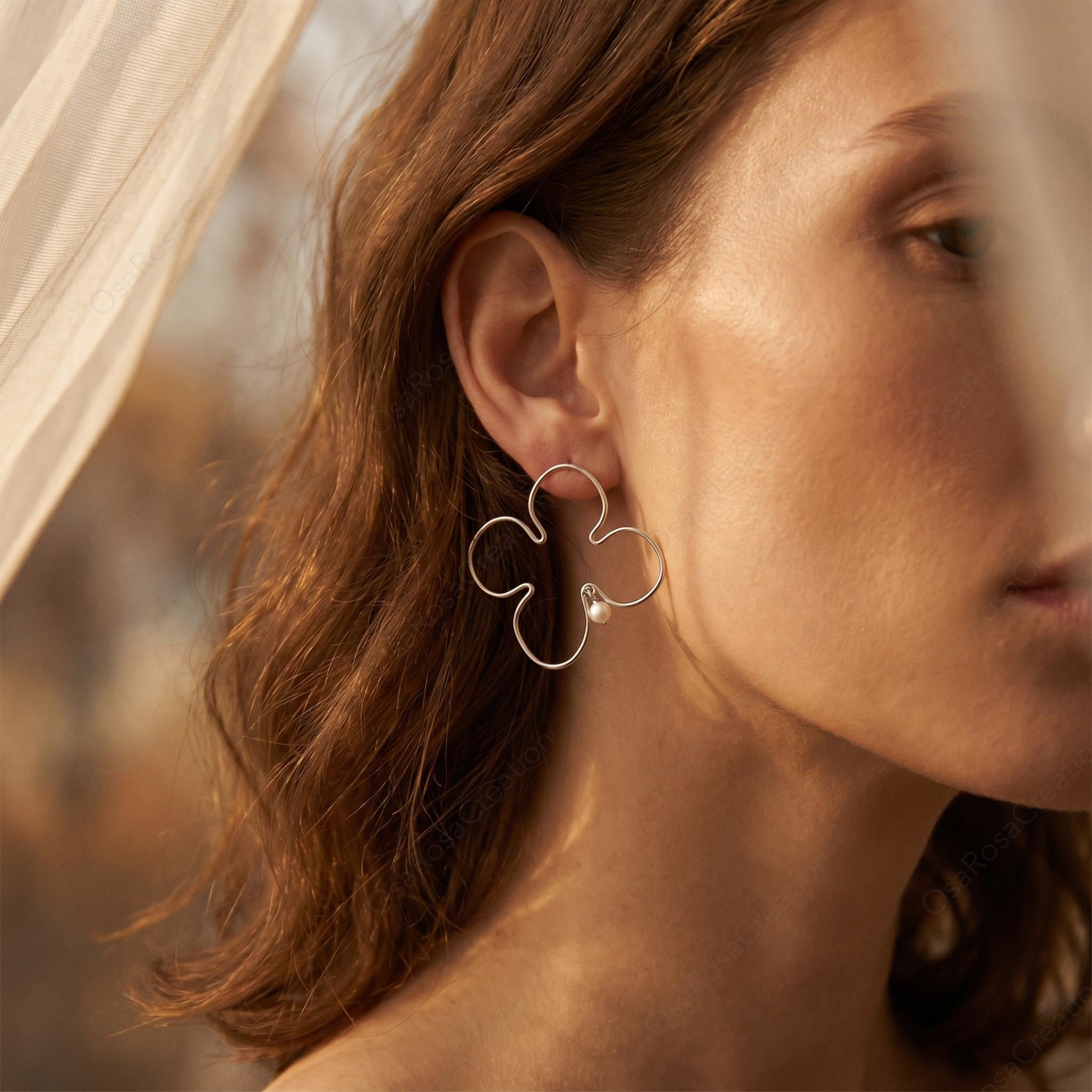Minimalist Silver Wire Flower Earrings | Abstract Floral Hoop with Pearl Drop | Artistic Botanical Jewelry