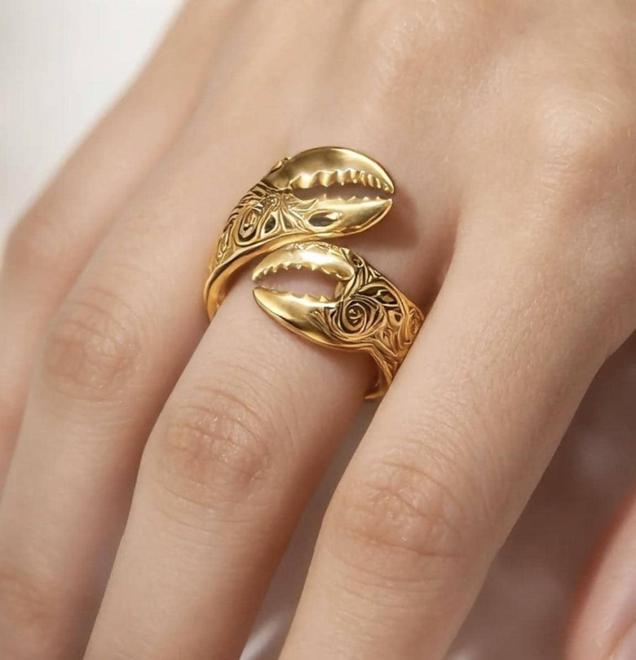 Crab Claw Zodiac Ring