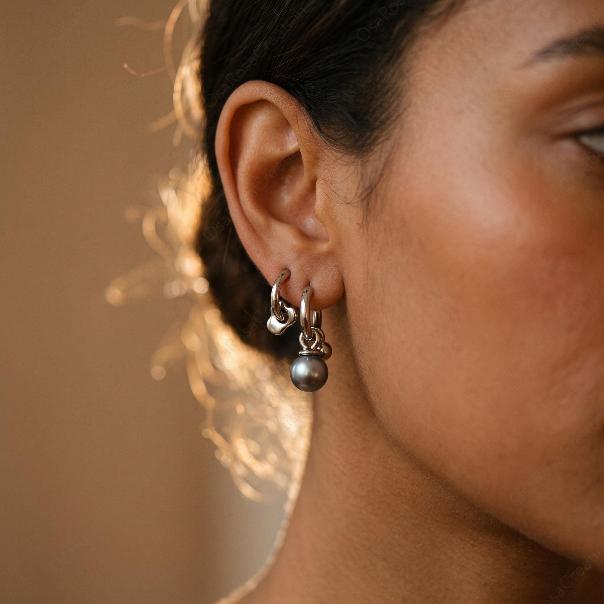 Asymmetrical Silver Hoop Earrings, Fluid Metal Pearl Drop Earrings, Modern Sculptural Jewelry, Mismatched Huggie Hoops