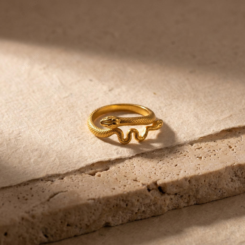 Gold Snake Ring, Serpent Wrap Ring, Sculptural Animal Jewelry, Vintage Snake Ring, Mediterranean Inspired Ring, Timeless Statement Ring