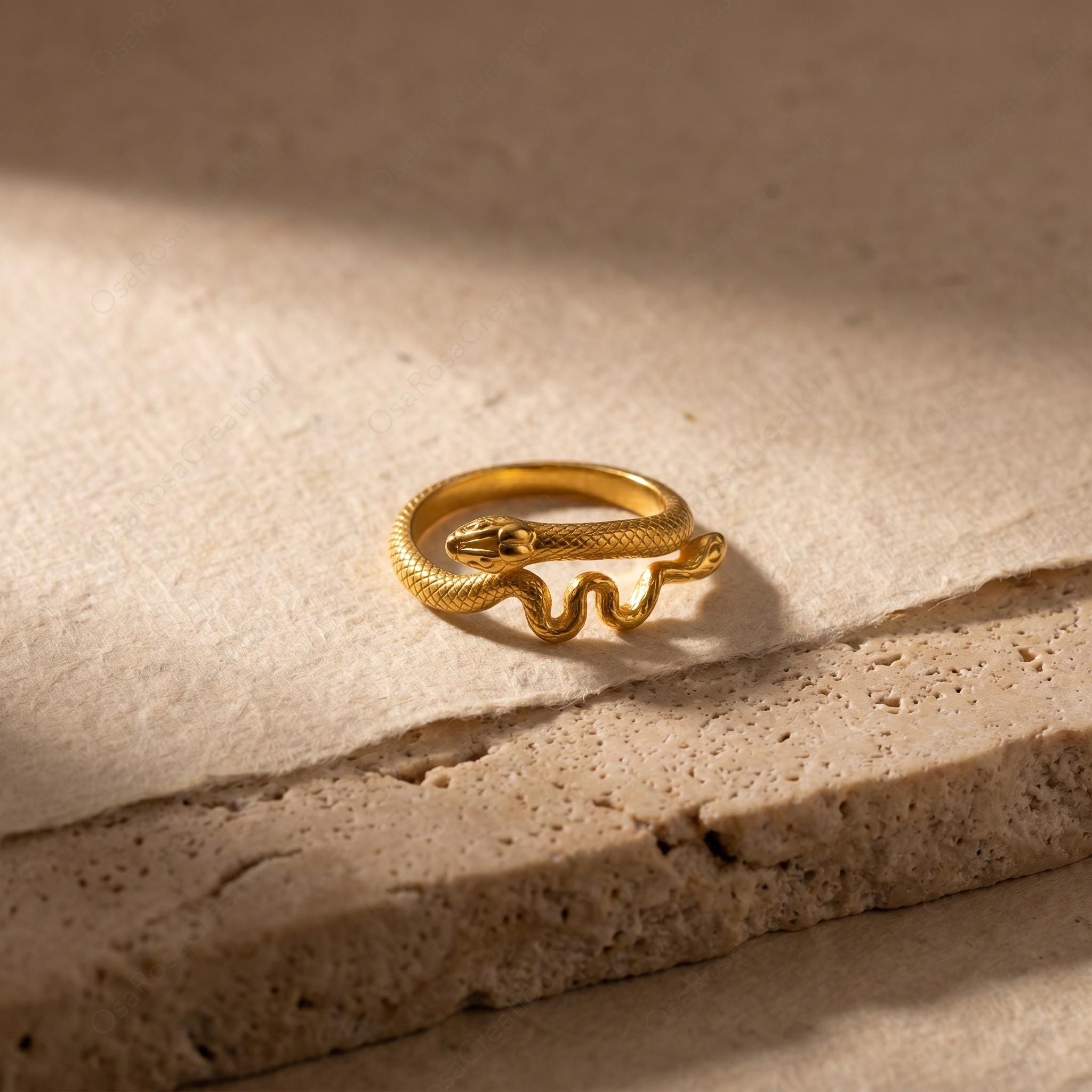 Gold Snake Ring, Serpent Wrap Ring, Sculptural Animal Jewelry, Vintage Snake Ring, Mediterranean Inspired Ring, Timeless Statement Ring
